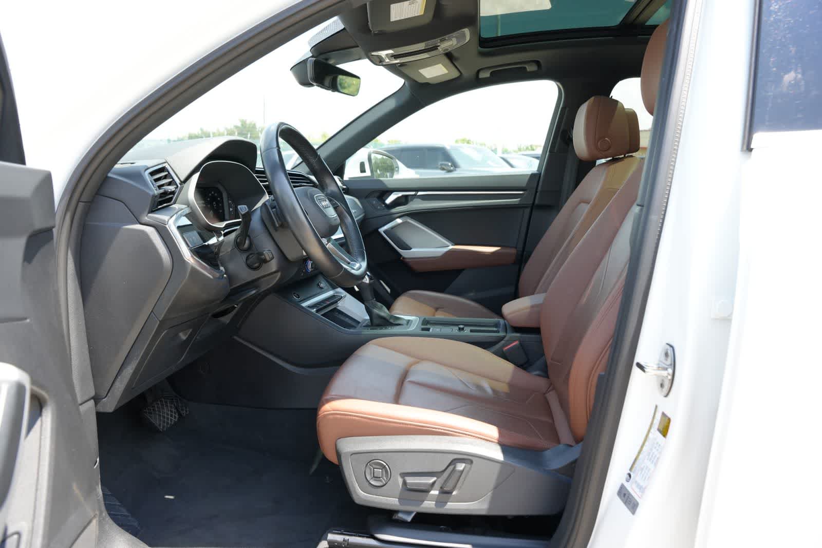 2024 Audi Q3 S line Premium