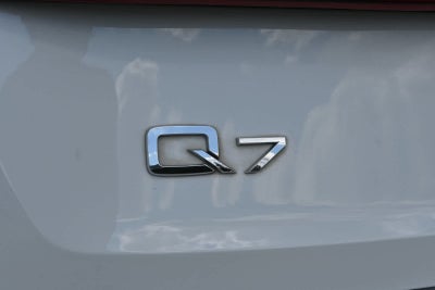 2024 Audi Q7 Premium Plus