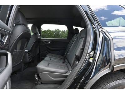 2022 Audi Q7 Premium Plus
