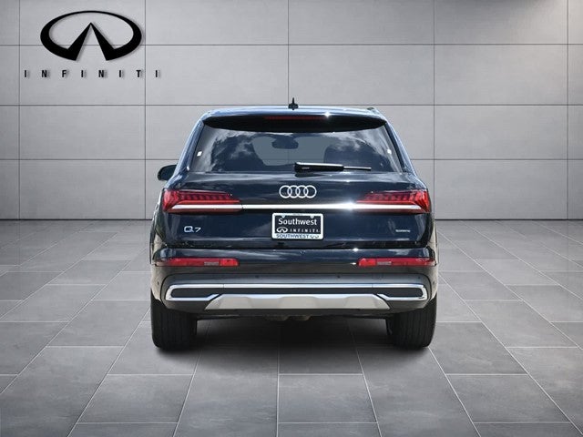 2022 Audi Q7 Premium Plus