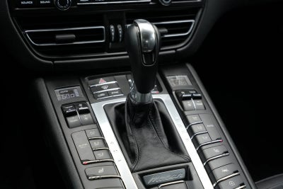 2019 Porsche Macan AWD