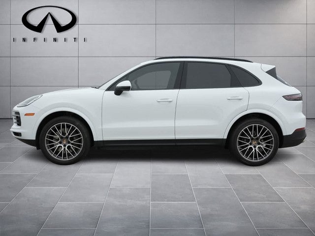 2023 Porsche Cayenne Platinum Edition