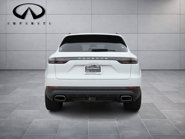 2023 Porsche Cayenne Platinum Edition