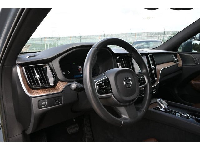 2022 Volvo XC60 Inscription