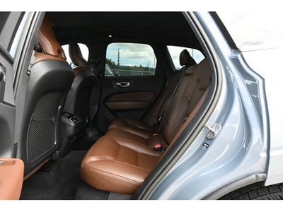 2022 Volvo XC60 Inscription