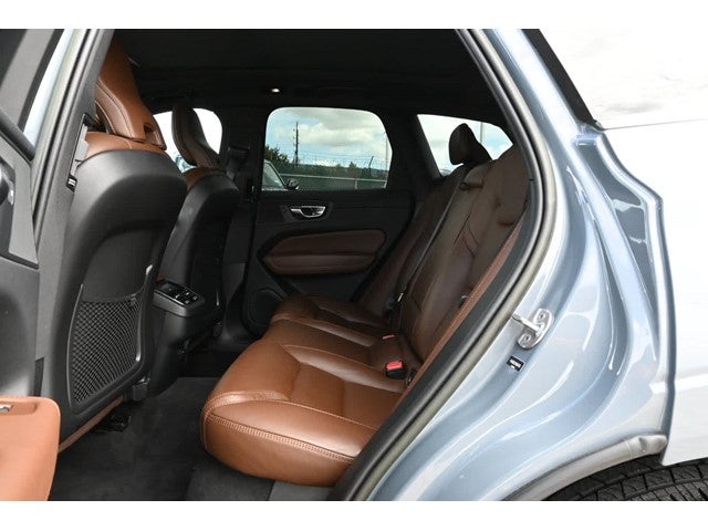 2022 Volvo XC60 Inscription