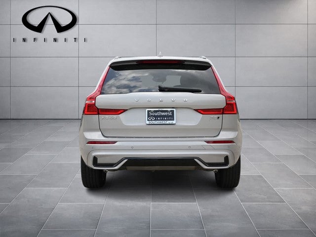 2025 Volvo XC60 Plus